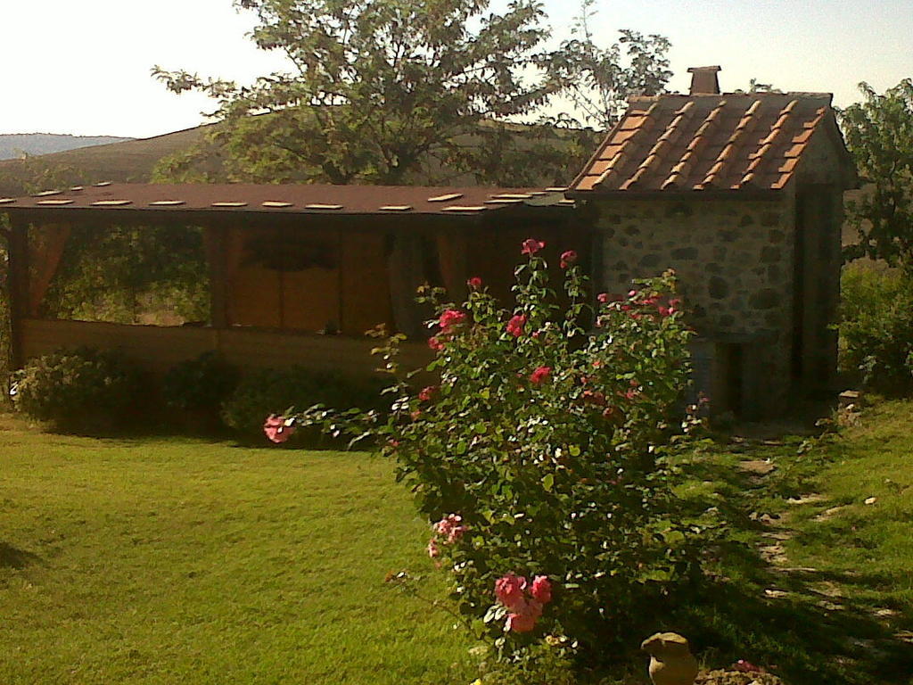 Agriturismo Podere Micitto Usi Kültér fotó